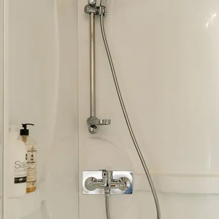 Апартаменты La Perle De *